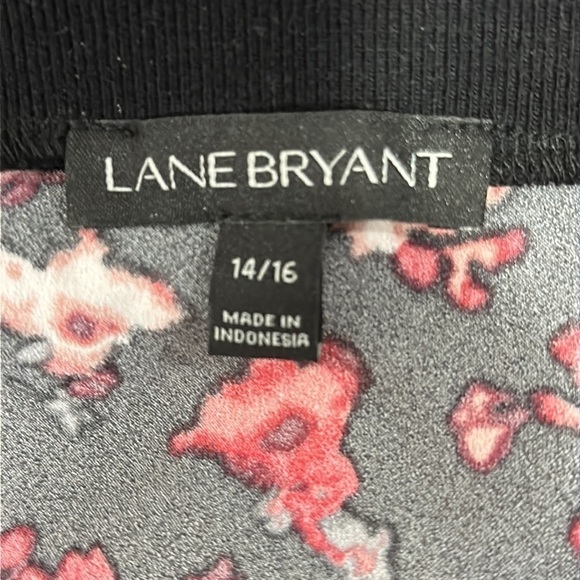 Lane Bryant floral top - Picture 6 of 8